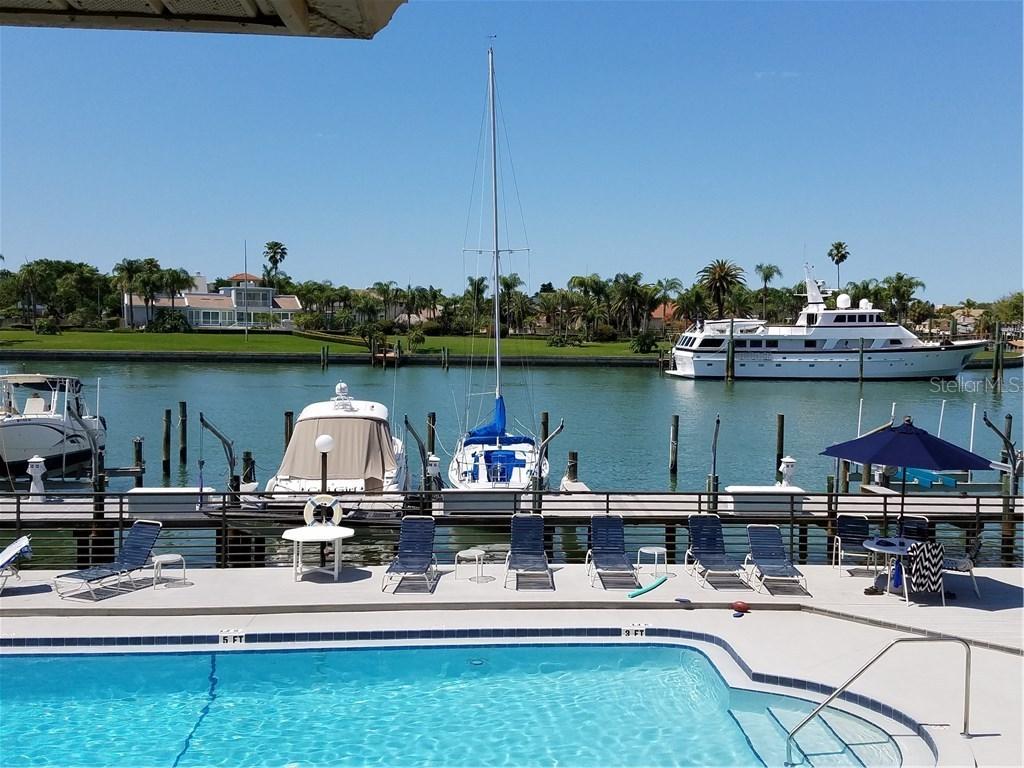 522 Pinellas Bayway #107, Tierra Verde, FL 33715