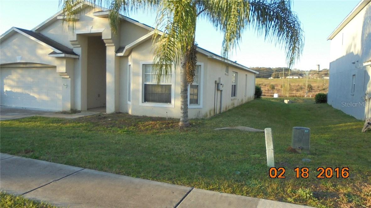 7527 Merchantville Circle Cir., Zephyrhills, FL 33540