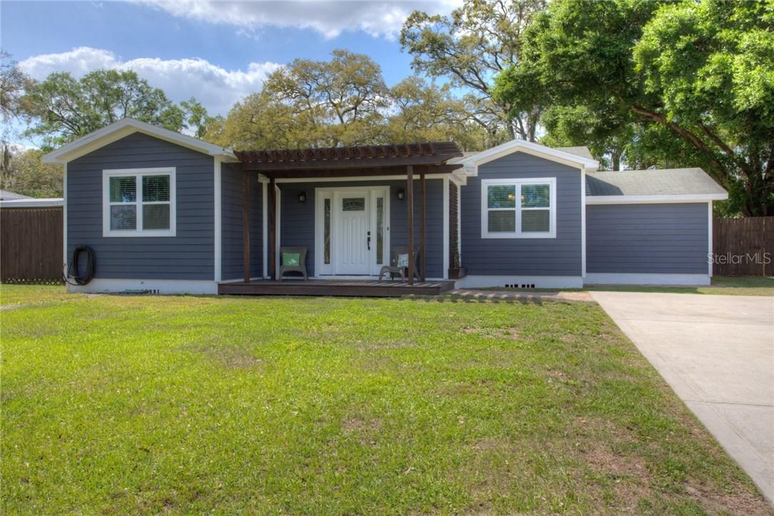 1311 Saint Andrews Dr., Tampa, FL 33612