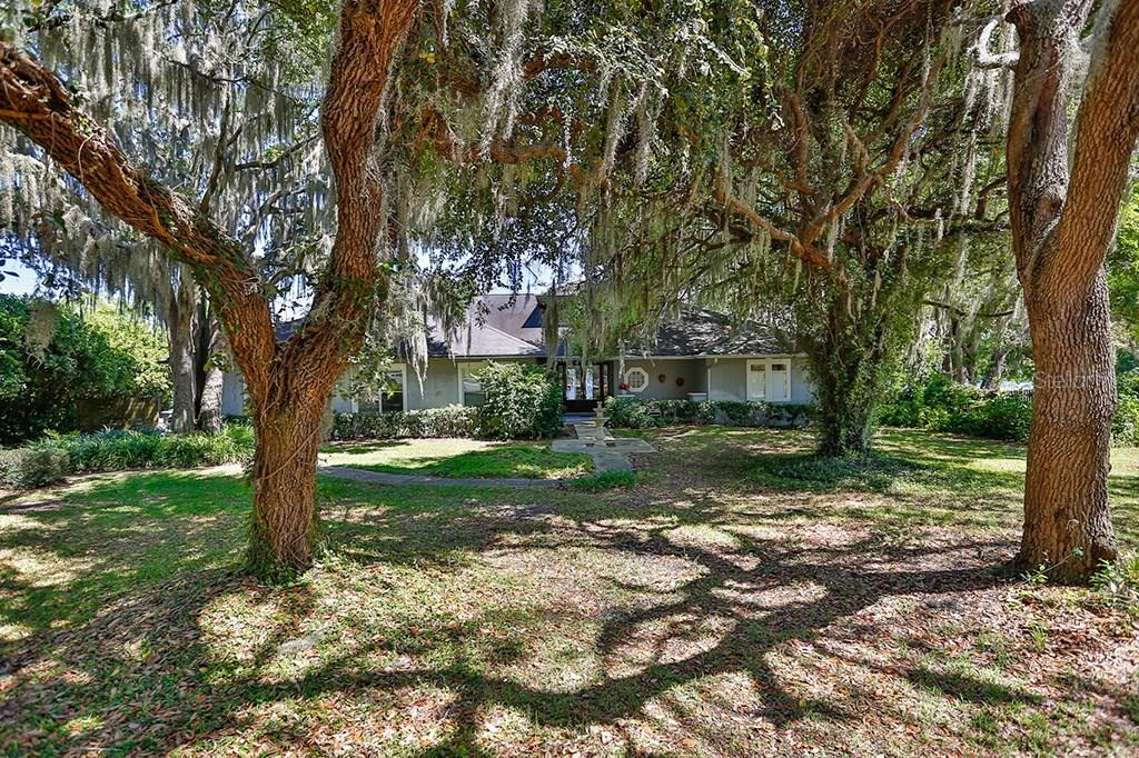 11306 Donneymoor Dr., Riverview, FL 33569