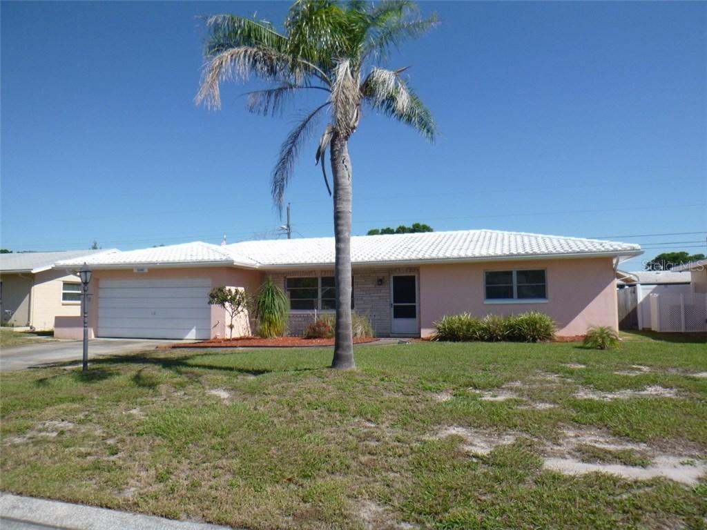 11049 90th Ter., Seminole, FL 33772