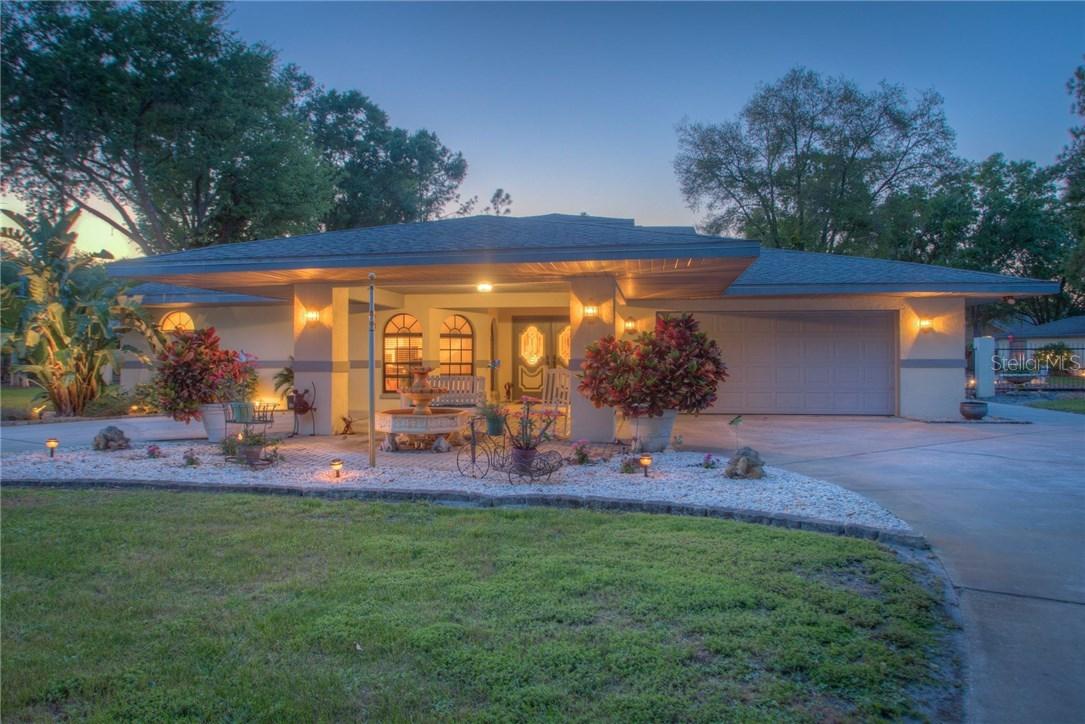 18510 Turtle Dr., Lutz, FL 33548