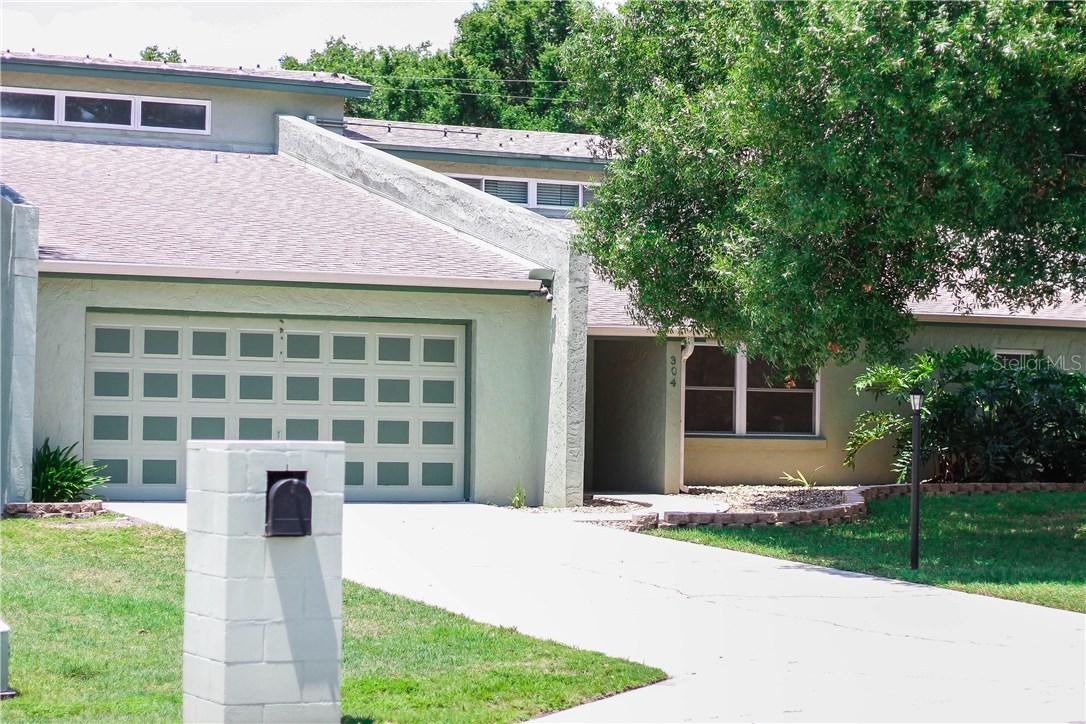 304 Kendall Dr., Winter Haven, FL 33884