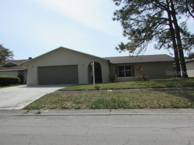 8730 Woodcrest Dr., Port Richey, FL 34668