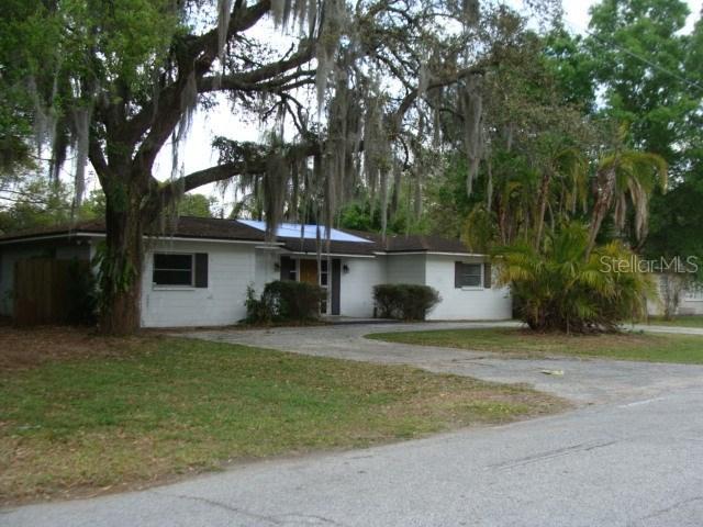 104 New Hope Rd., Brandon, FL 33510