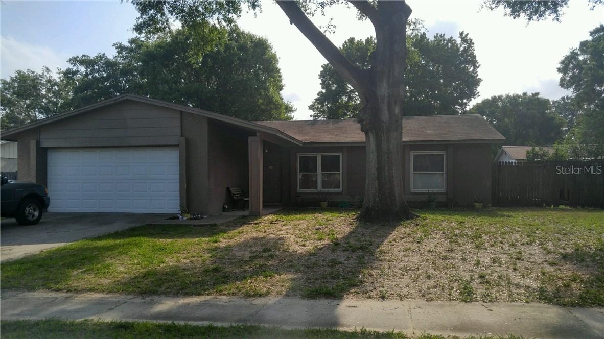 605 Bryan Terrace Dr., Brandon, FL 33511