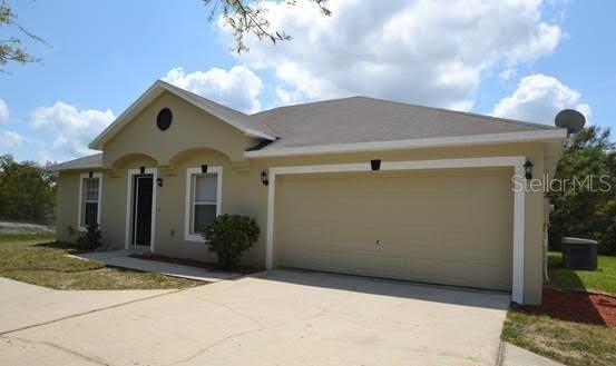 1913 Manatee Dr., Poinciana, FL 34759