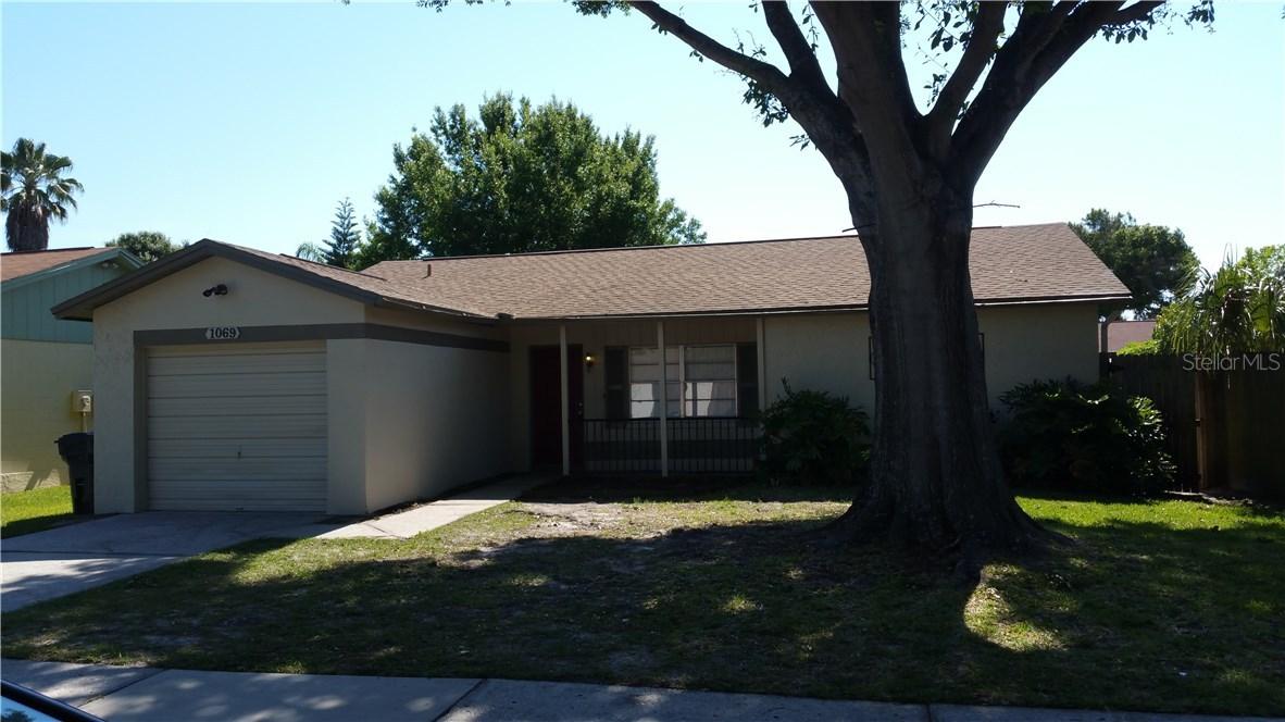 1069 Bridlewood Way, Brandon, FL 33511