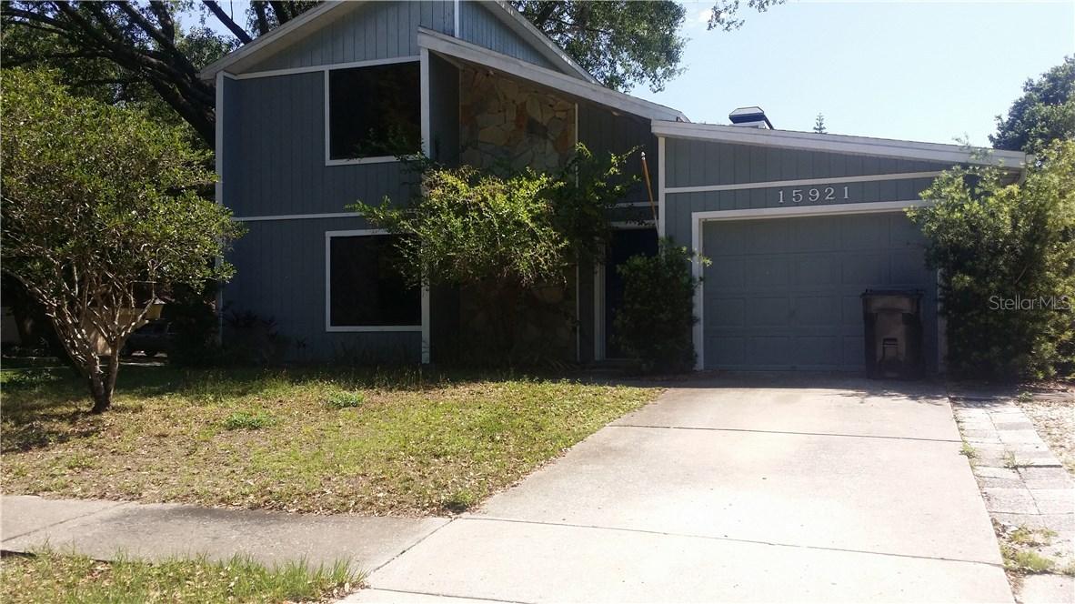 15921 Shawver Lake Dr., Lutz, FL 33549