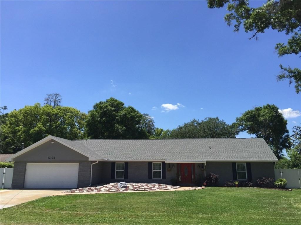 17124 Orangewood Dr., Lutz, FL 33548