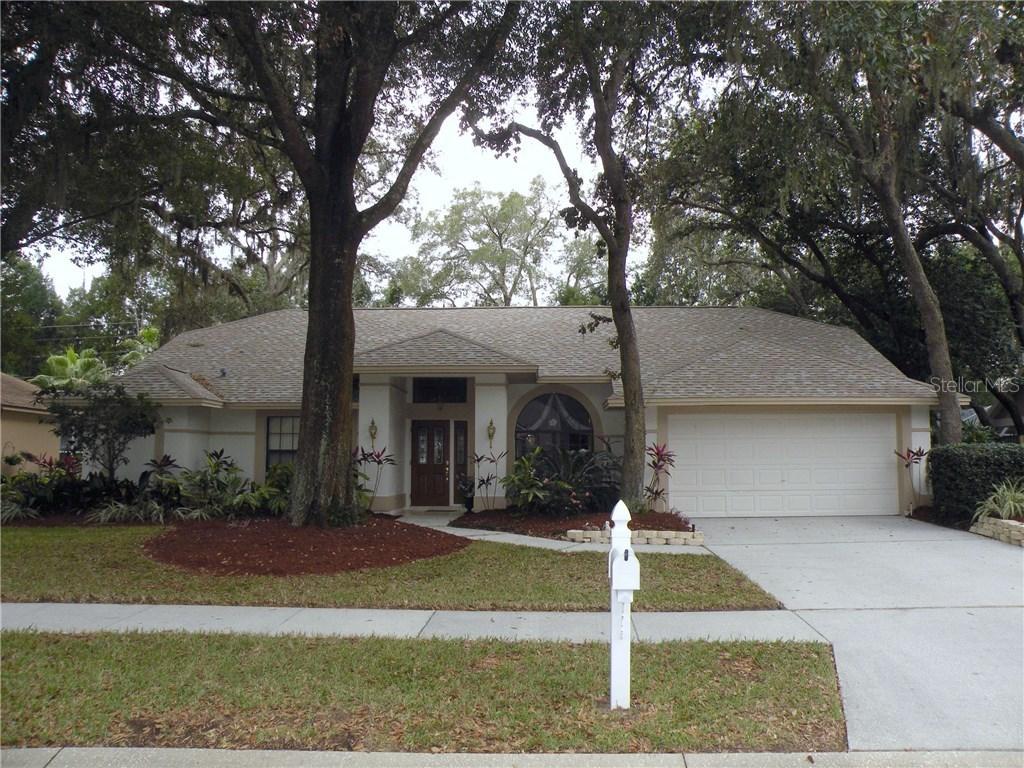 1445 Waterwood Dr., Lutz, FL 33559