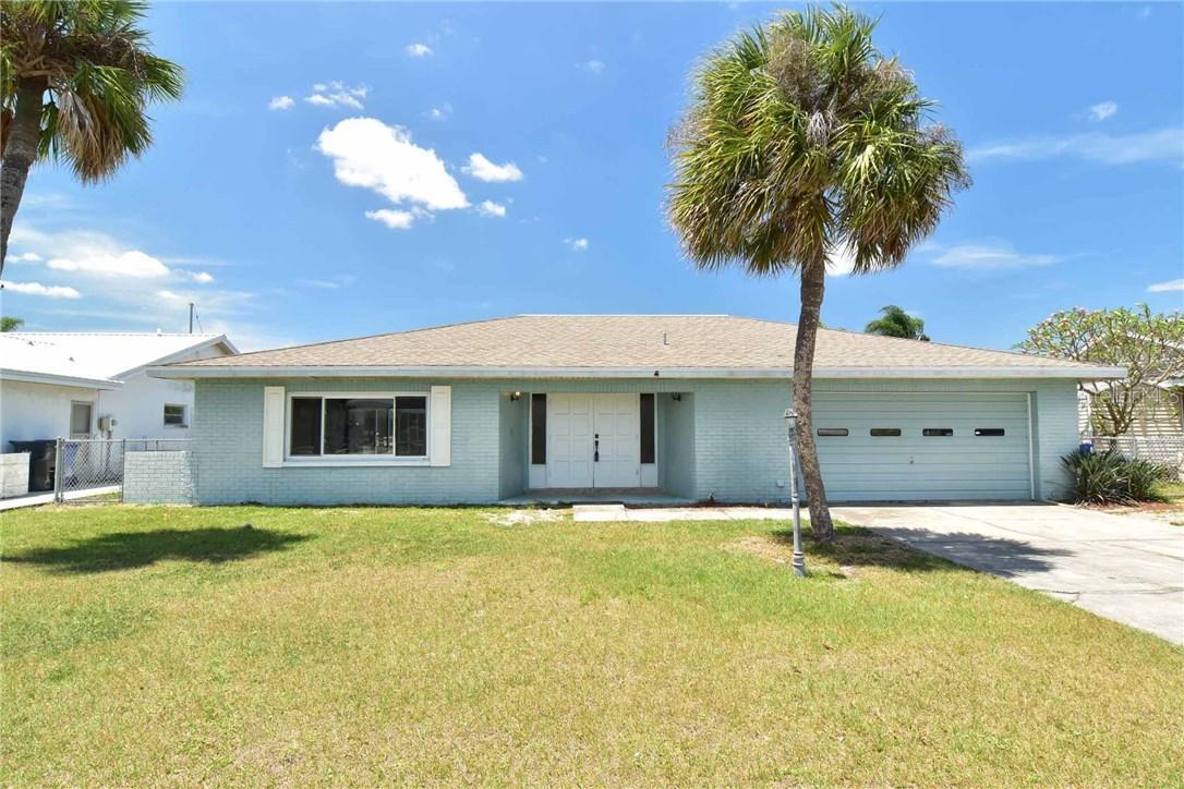 6314 Wisteria Ln., Apollo Beach, FL 33572