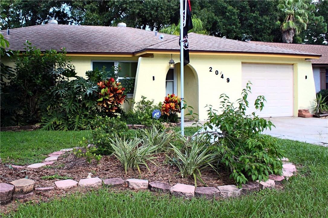 2049 Whitney Dr., Clearwater, FL 33760