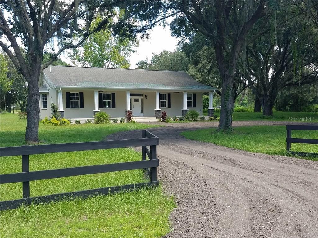 7412 Burnt Barn Ave., Plant City, FL 33565