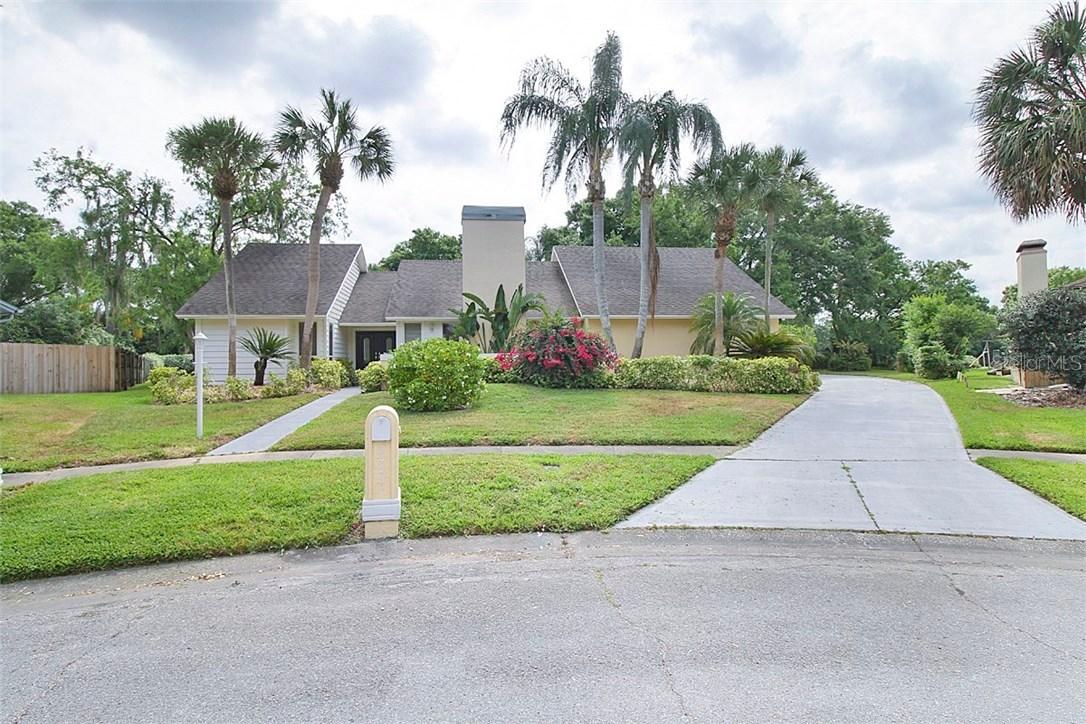 14201 Banbury Way, Tampa, FL 33624