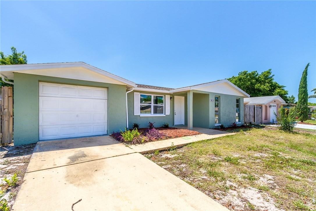 9235 Hunt Club Ln., Port Richey, FL 34668
