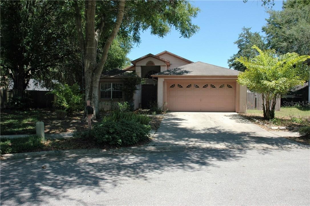 1700 Coppersmith Ct., Lutz, FL 33559