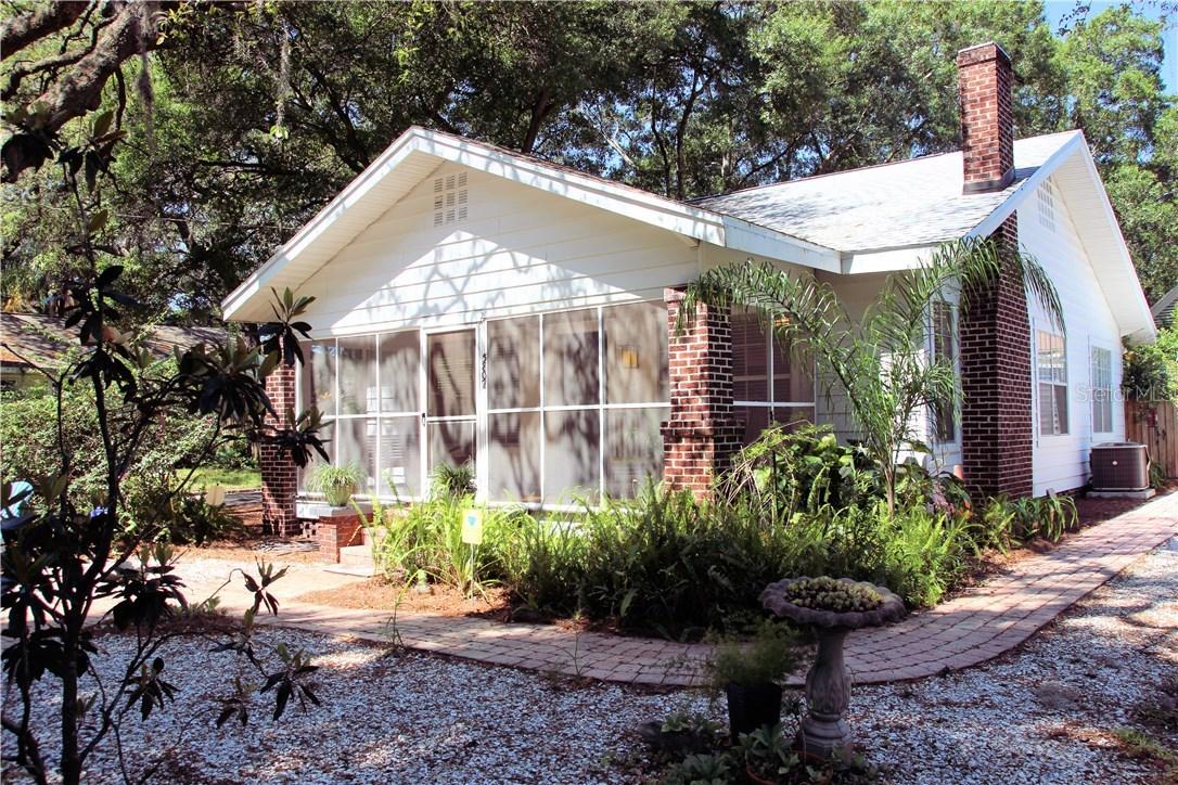 5802 N 9th St., Tampa, FL 33604