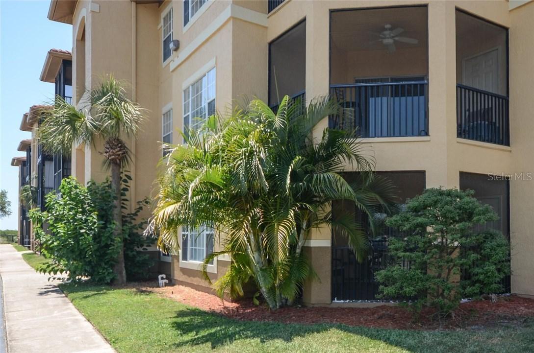 4306 Bayside Village Dr. #101, Tampa, FL 33615