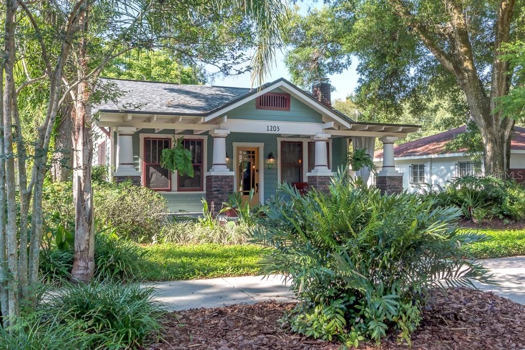 1203 E Henry Ave., Tampa, FL 33604
