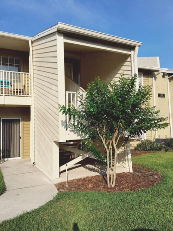 215 Lake Brook Cir. #202, Brandon, FL 33511