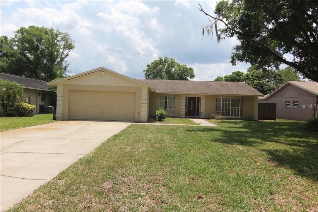 1914 Rebecca Rd., Lutz, FL 33548