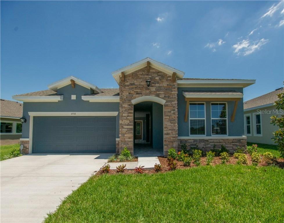 6918 Crestpoint Dr., Apollo Beach, FL 33572
