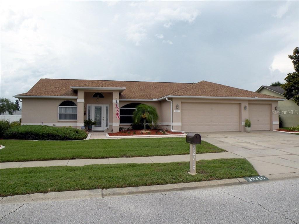 22715 Magnolia Trace Blvd., Lutz, FL 33549