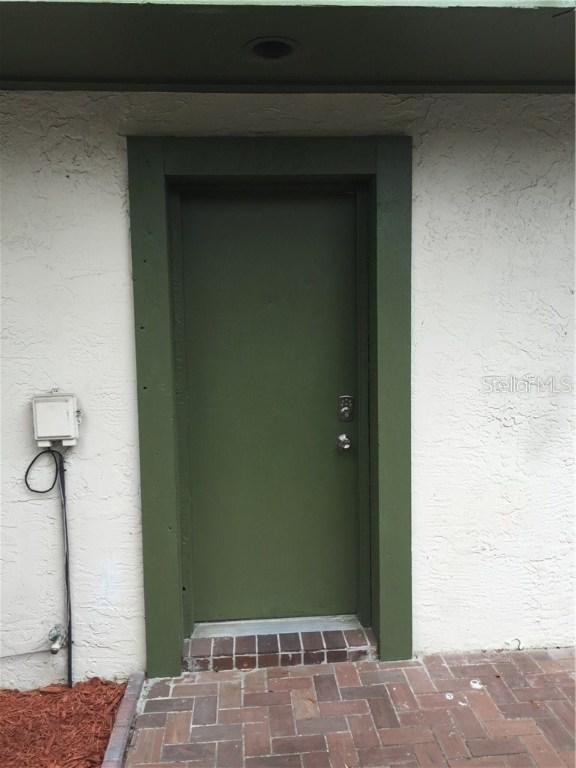 7803 Lemonwood Ct., Temple Terrace, FL 33637