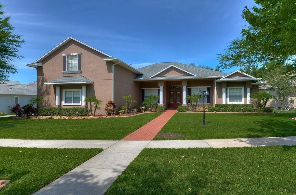 613 Citrus Wood Ln., Valrico, FL 33594