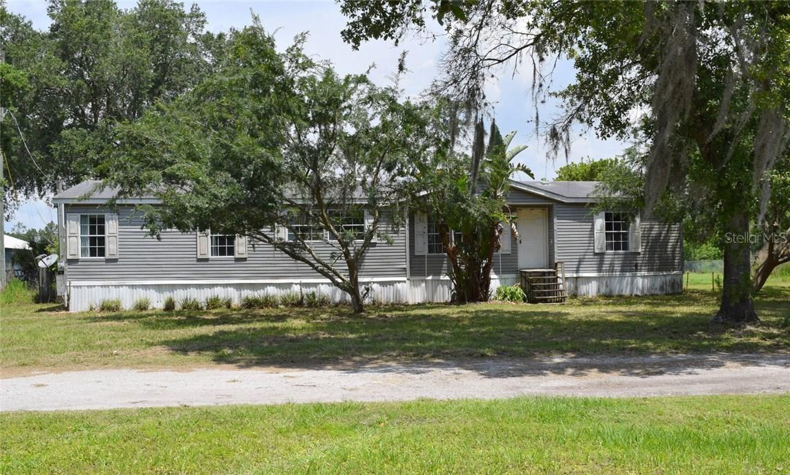 4930 Steve Reeves Ln., Plant City, FL 33565