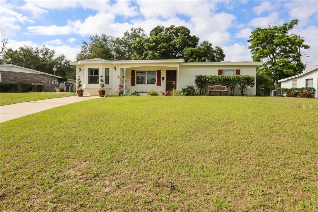 217 Cranberry Ln., Brandon, FL 33510