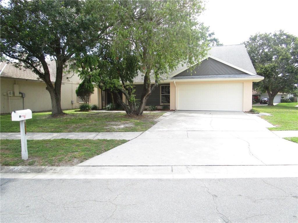 1201 Tuxford Dr., Brandon, FL 33511