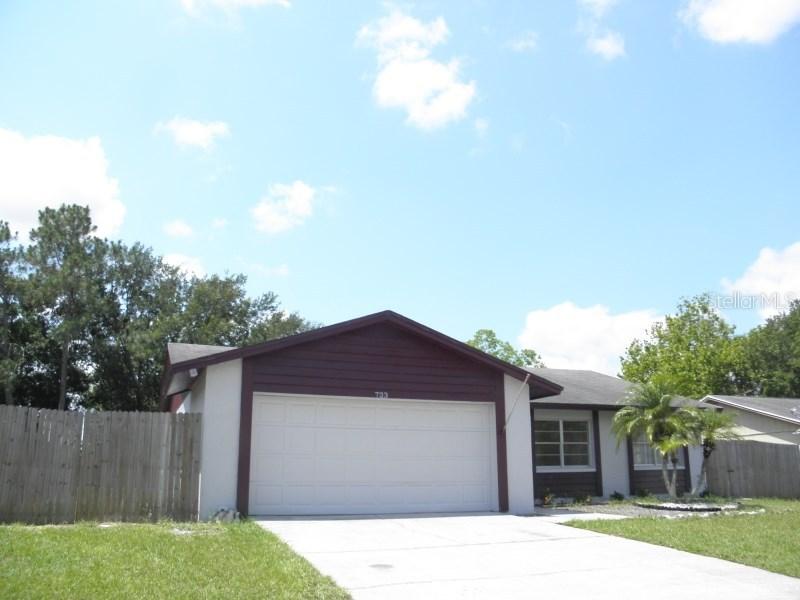 723 Breezy Dr., Brandon, FL 33511