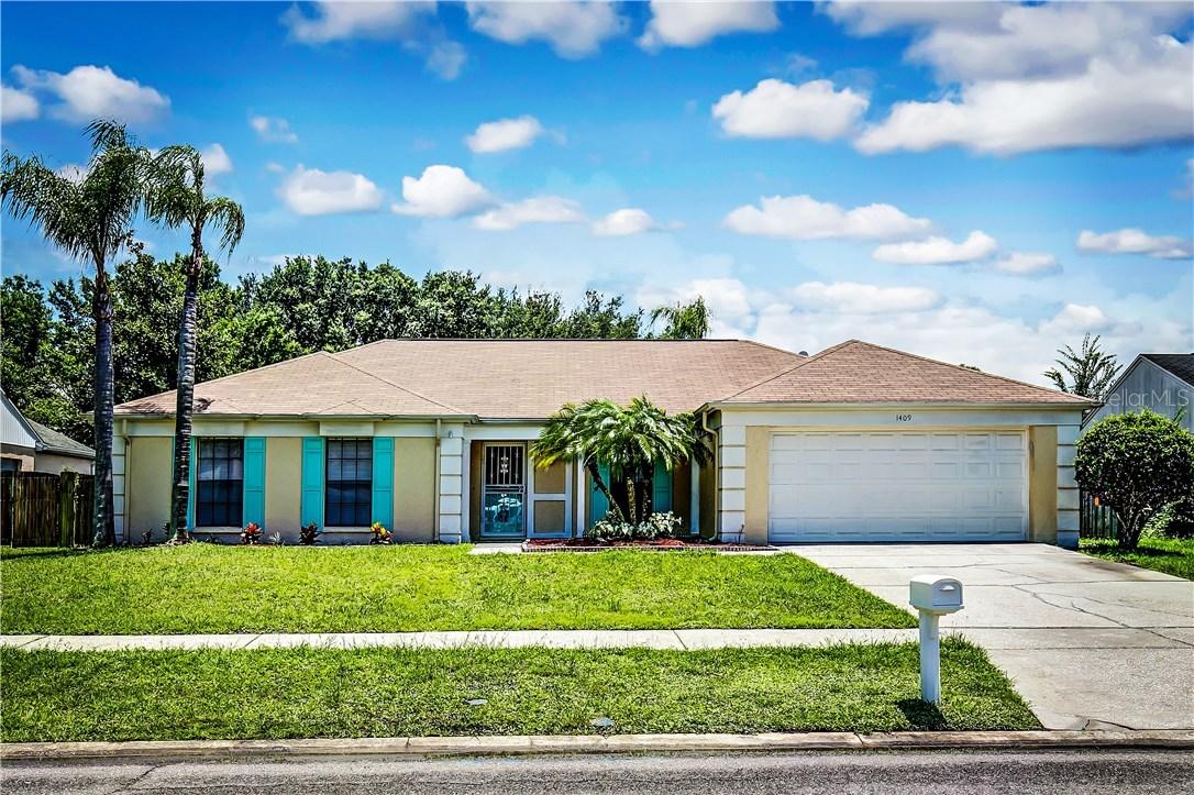 1409 Peachfield Dr., Valrico, FL 33596