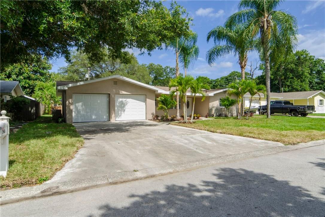 1986 Meadow Dr., Clearwater, FL 33763