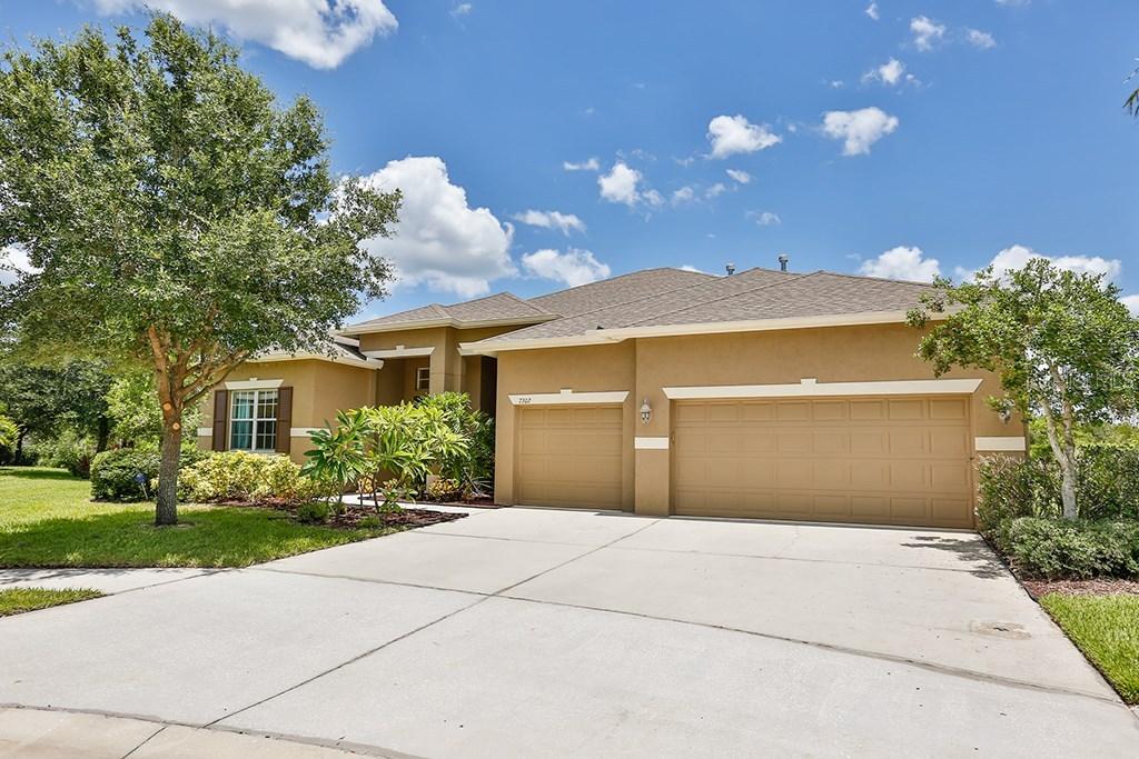 7302 Carrington Oaks Ln., Apollo Beach, FL 33572