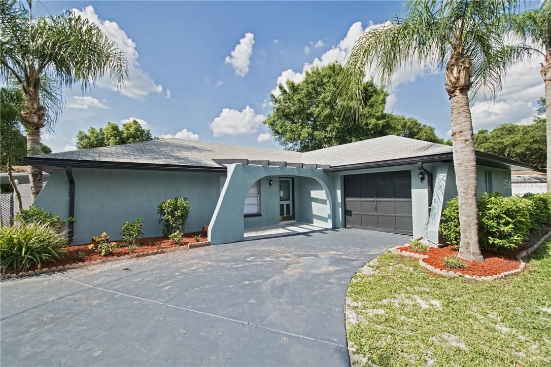 2030 Woodbridge Ln., Lakeland, FL 33813