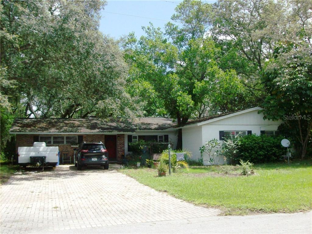 2535 Krueger Ln., Tampa, FL 33618