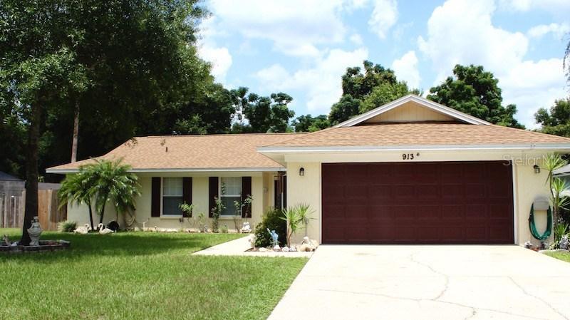 913 Tarawood Ln., Valrico, FL 33594