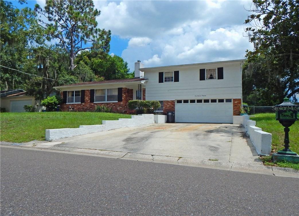 119 Crestview Dr., Brandon, FL 33511