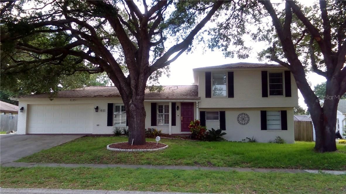 611 Hillpoint Way, Brandon, FL 33510