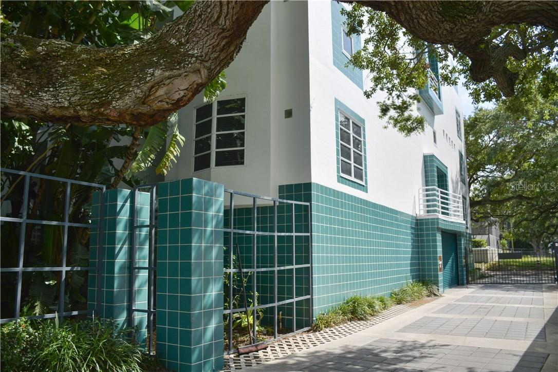 4950 Bayshore Blvd. #16, Tampa, FL 33611