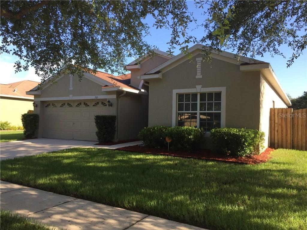 705 Coade Stone Dr., Seffner, FL 33584