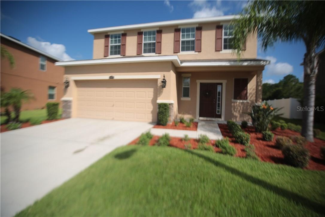 2607 Holly Bluff Ct., Plant City, FL 33566