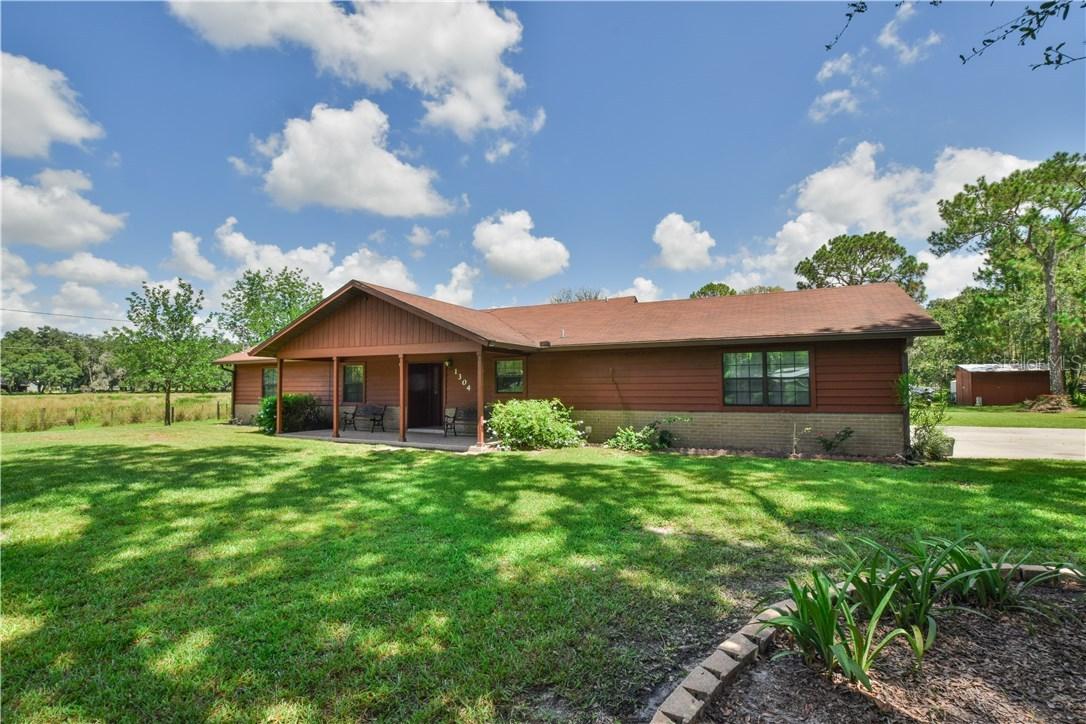 1304 E Knights Griffin Rd., Plant City, FL 33565