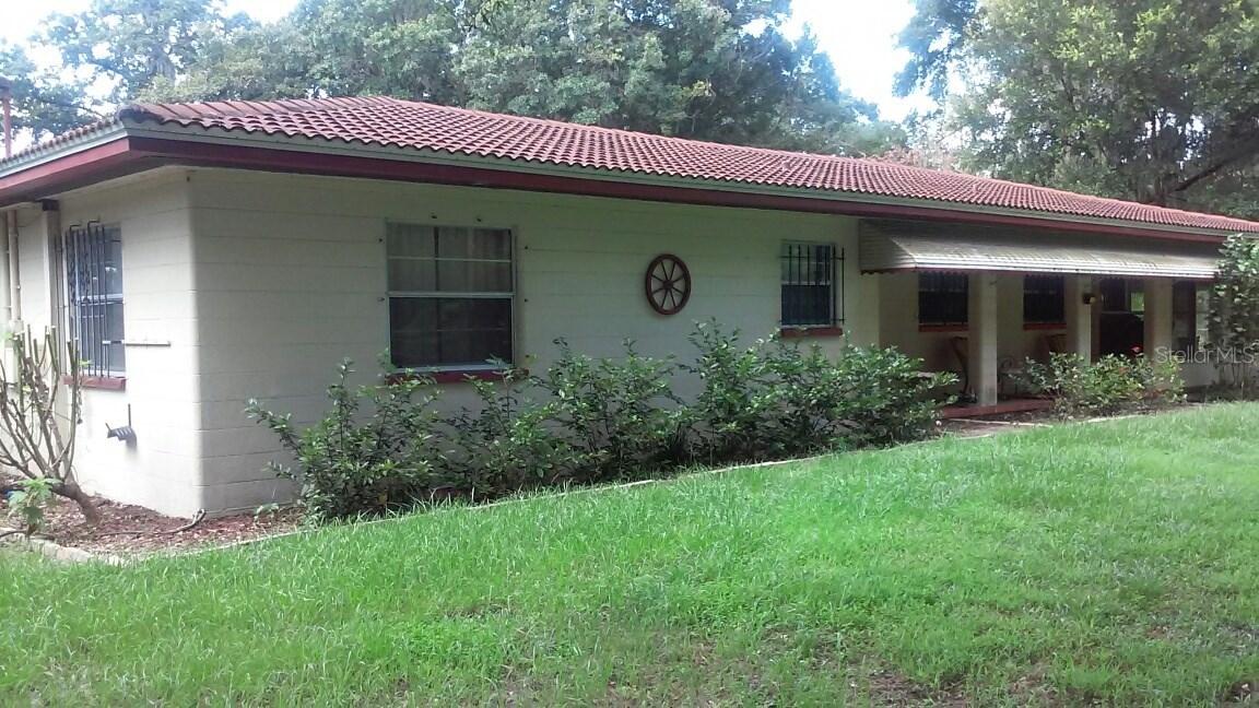 715 E Keysville Rd., Plant City, FL 33567