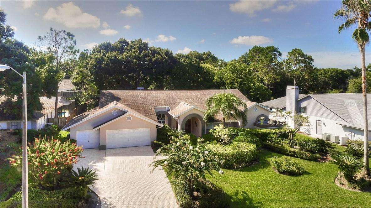 18244 Clear Lake Dr., Lutz, FL 33548