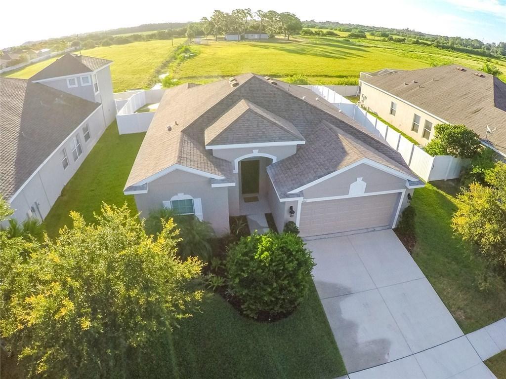 431 York Dale Dr., Ruskin, FL 33570