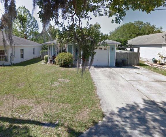 105 1st Ave., Lutz, FL 33549